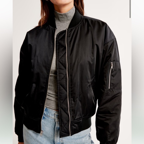 Abercrombie & Fitch Nylon Bomber Jacket - Sz L - BNWT - Picture 3 of 12